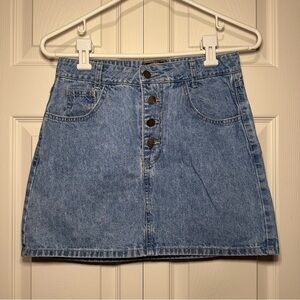 Vintage Paris Blues denim skirt, like new condition, size 5
